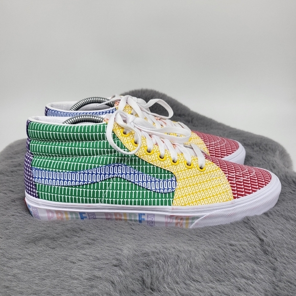 Vans Pride Sk8-Mid Men White Sneakers - Picture 4 of 6